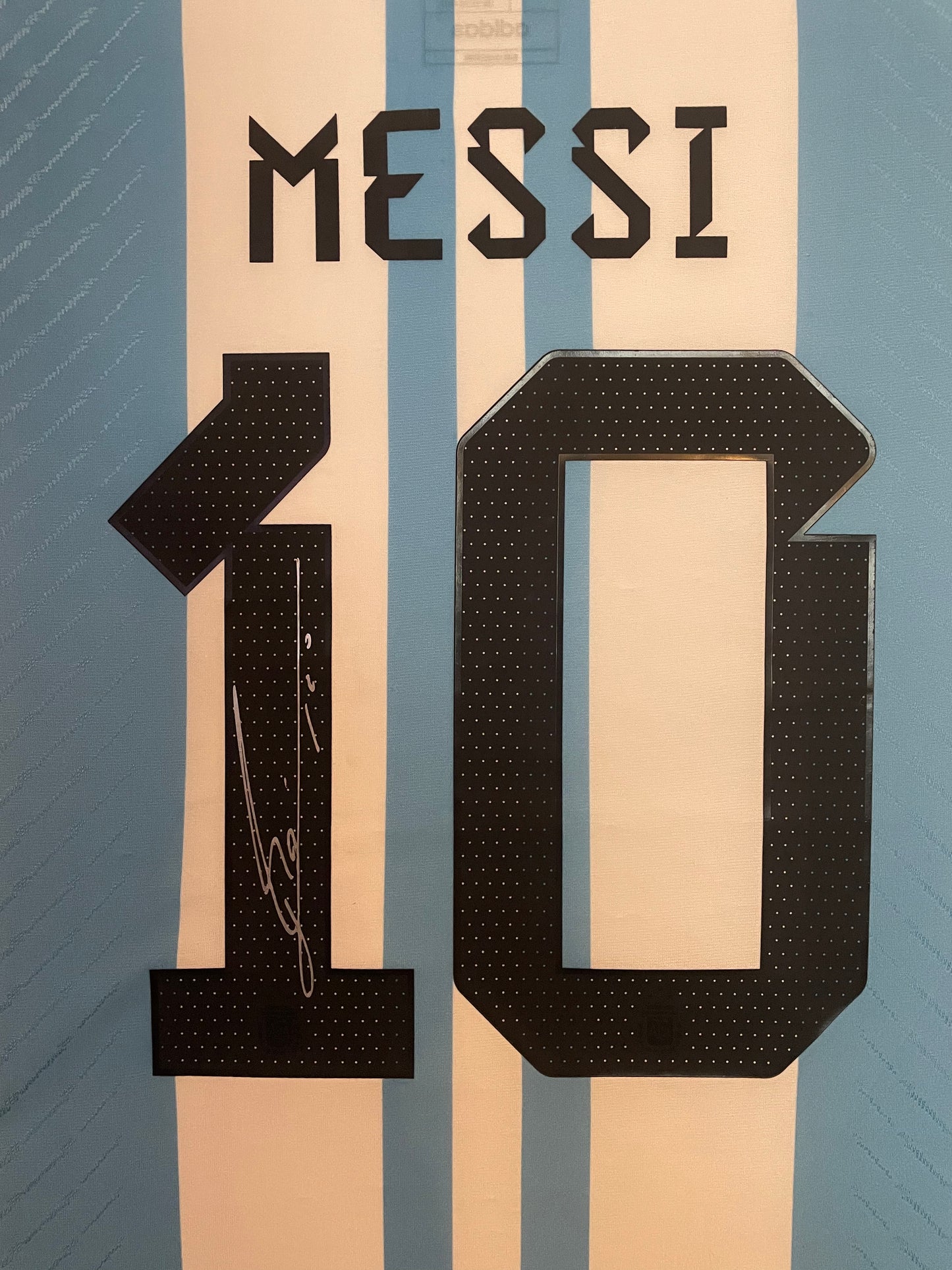 Lionel Messi Signed Argentina 2022/23 Framed World Cup Home Shirt with COA