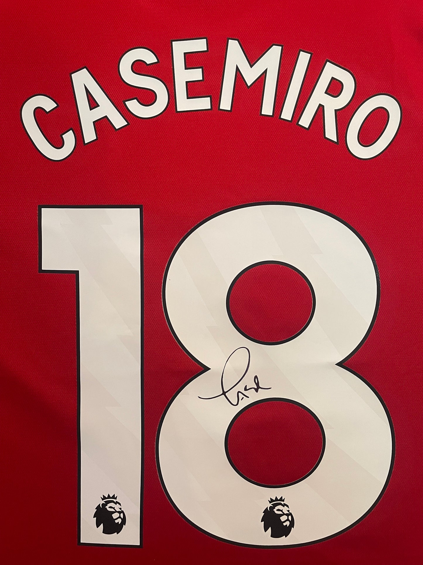 Casemiro Signed Manchester United 2023/24 Framed Home Shirt with COA.